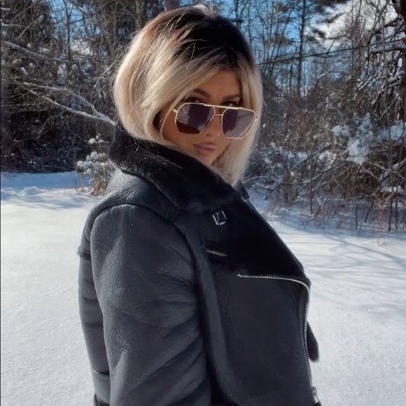 Meet your Posher, Margaret - Picture 1 of 1